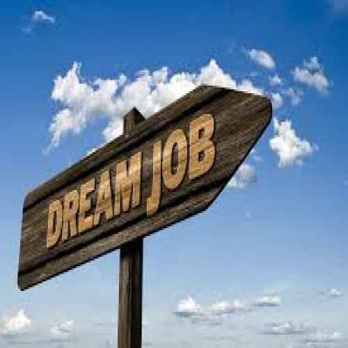 راهی به سوی شغل مناسب: نقش حیاتی سایت‌های استخدام در جستجوی فرصت‌های شغلی
