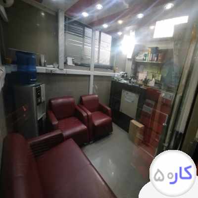 کارگر ساده روزهای شنبه تا چهارشنبه ۹:۳۰الی۱۸:۴۰ پنجشنبها الی ۱۴