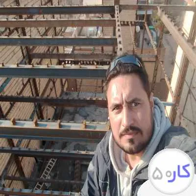 جوشکاری حرفه ای اسکلت وسقف تیرچه وآکاستیو تخریب وبرش کاری و انواع پله ها وخوردکاری