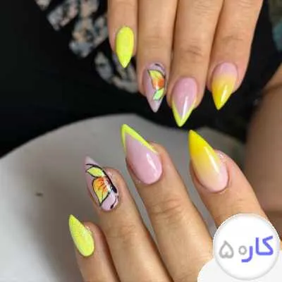 ناخن کار حرفه ای