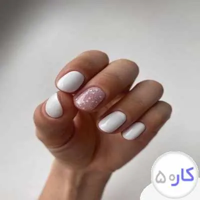 دستیار ناخن