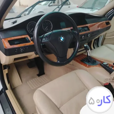 عکس آگهی صفرشوئی و واکس و پولیش تخصصی انواع خودروهای سبک و سنگین با کمترین قیمت و بیشترین کیفیت در حضور مشتری